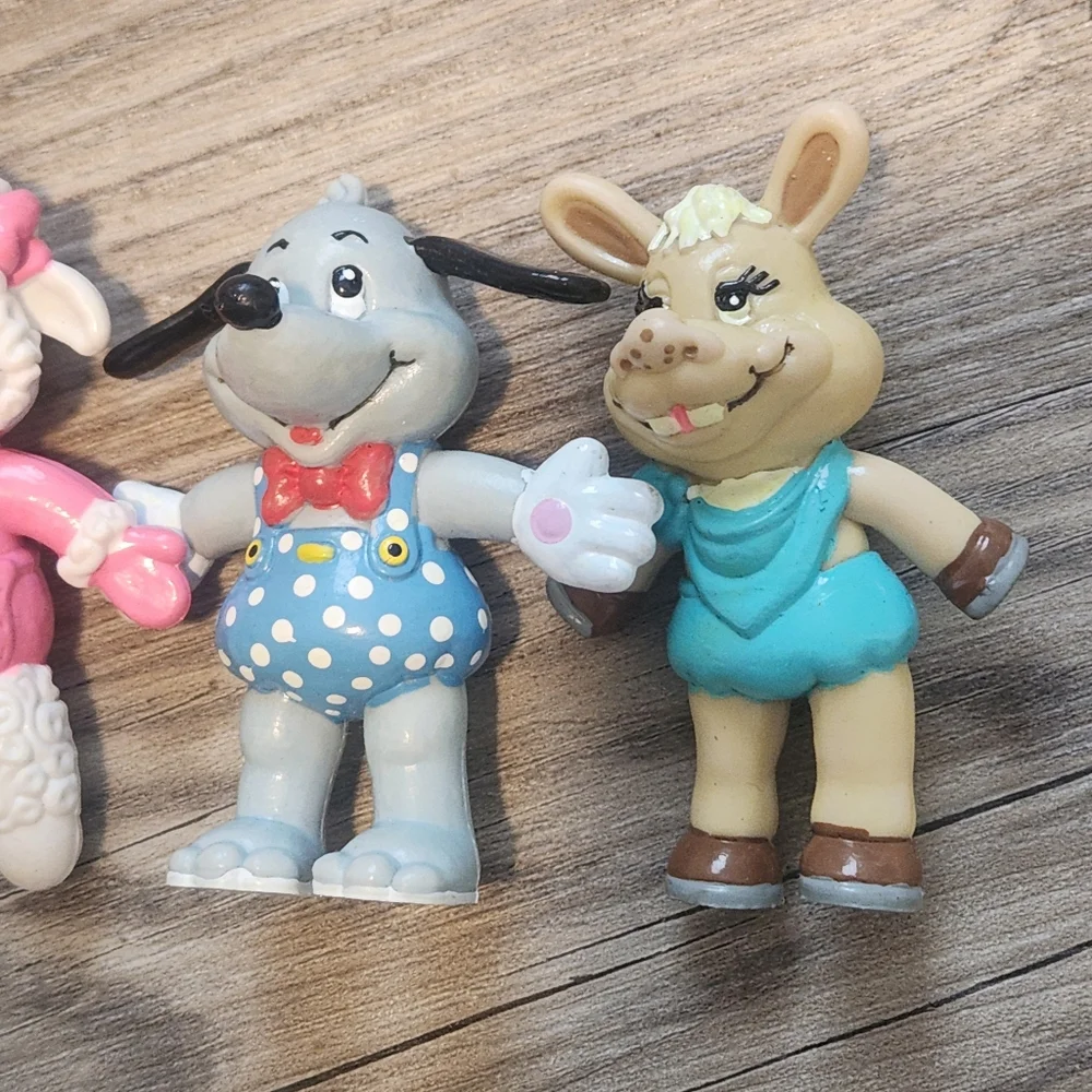 LAMBCHOP Vintage Figurines Shari Lewis 90s BIRTHDAY Party Cake LAMB CHOPS chop